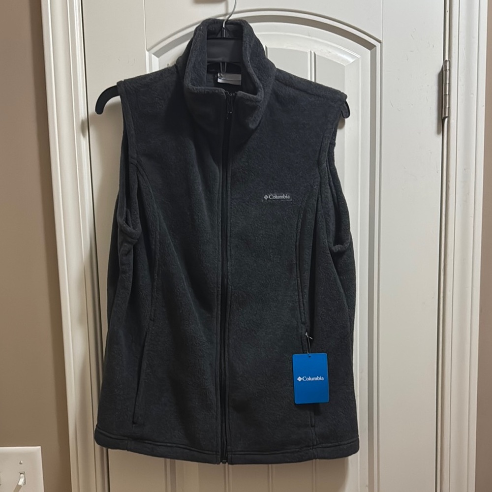 Women’s Columbia Vest